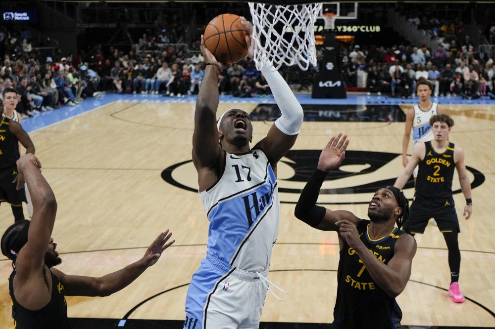 国内首个残疾人铁人三项赛事开赛，134名运动员角逐19金